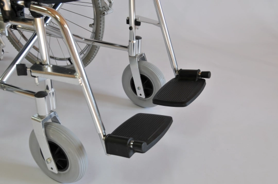 Кресло-коляска инвалидная механическая FS 908 LJ (41 см) колеса пневмо - 8